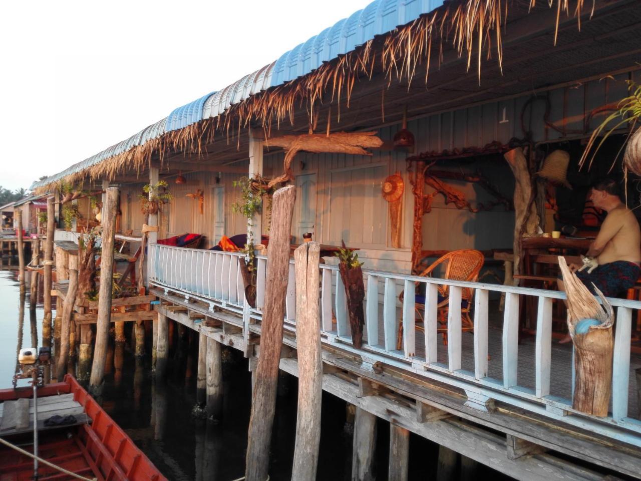 Firefly Guesthouse Prek Svay Village Exterior foto