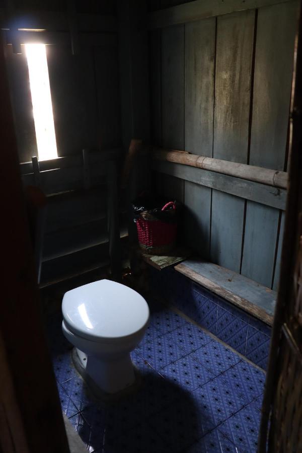 Firefly Guesthouse Prek Svay Village Exterior foto